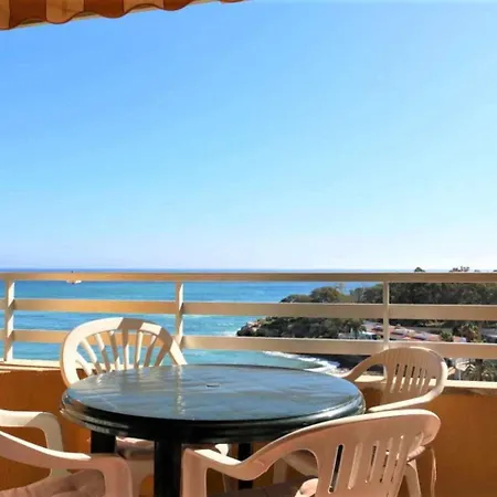 Apartament 48d Vora 2 *